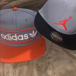 2 hats